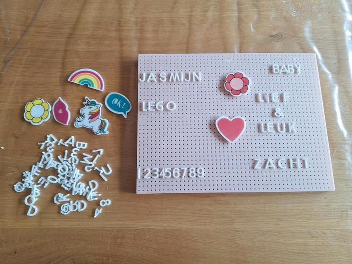 Speelgoed Letterbord met Letters & Symbolen, Kinderen en Baby's, Speelgoed | Educatief en Creatief, Gebruikt, Ophalen
