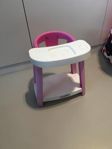 Poppenstoeltje met tafeltje – Écoiffier beschikbaar voor biedingen