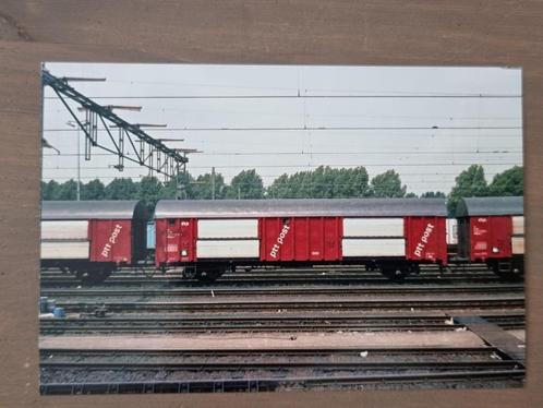 Foto TREIN NS Nederlandse Spoorwegen Rijtuig PTT Post, Verzamelen, Spoorwegen en Tramwegen, Gebruikt, Trein, Overige typen, Verzenden
