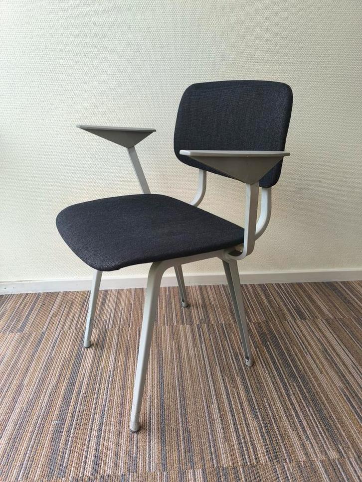 Vintage jaren 60 Ahrend de Cirkel burostoel Friso Kramer, Huis en Inrichting, Bureaustoelen, Gebruikt, Zwart, Ophalen