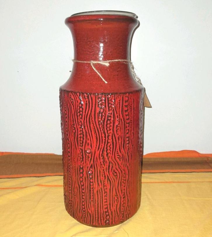 Scheurich vaas, Huis en Inrichting, Woonaccessoires | Vazen, Zo goed als nieuw, Rood, 50 tot 75 cm, Aardewerk of Porselein, Ophalen of Verzenden