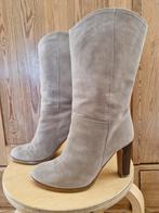 MACE beige suède laarzen LIA kuithoogte mt 39 zgan, Hoge laarzen, Mace, Beige, Ophalen of Verzenden