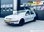 Volkswagen Golf 1.8-5V Highline | Airco | Automaat | NAP, Gebruikt, Zwart, 4 cilinders, Bedrijf