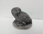Een Steenuil met Prooi - Vogel Beeldje - Sculptuur, Ophalen of Verzenden, Zo goed als nieuw, Vogel, Beeldje of Figuurtje