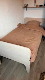 Eenpersoonsbed en evt matras  200x90 echt hout merk KC, Ophalen, Zo goed als nieuw, Eenpersoons