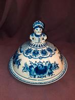 Vintage russisch gzhel porselein dekschaal / bonbonnierre, Antiek en Kunst, Antiek | Porselein, Ophalen of Verzenden