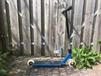 Stuntstep + 2 helmen, Fietsen en Brommers, Steps, Ophalen, Zo goed als nieuw, Gewone step, Oxelo (Decathlon)