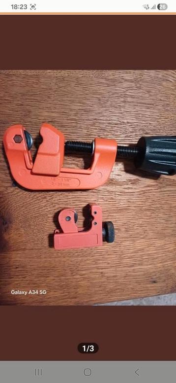 Pijpsnijder Set - 2 stuks en ontbramer  beschikbaar voor biedingen