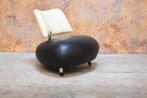 ZGANieuw zwart/witte leren Leolux Pallone design fauteuil, Leolux, Leolux, Design, 75 tot 100 cm