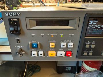 Sony Professionele Datrecorder - PCM 7010 Werkend beschikbaar voor biedingen