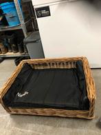 Hondenmand plus kussen, Ophalen of Verzenden, Gebruikt, Riet