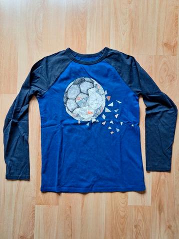 Longsleeve maat 152 beschikbaar voor biedingen