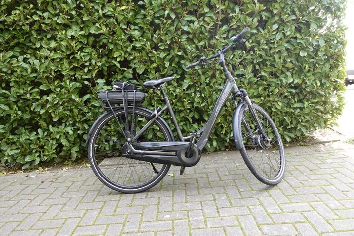 Giant ease e+ damesfiets, Fietsen en Brommers, Fietsen | Dames | Damesfietsen, Gebruikt, Giant, Versnellingen, 47 tot 50 cm, Ophalen