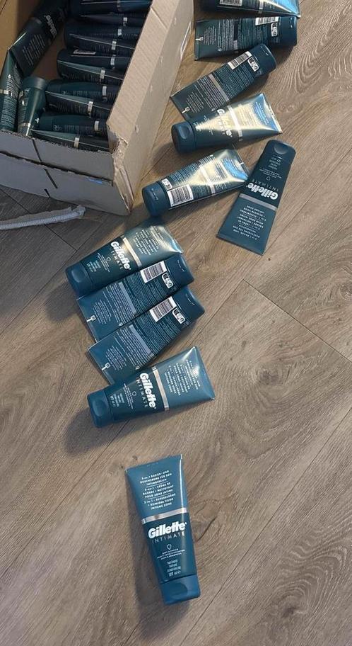 Nieuw Gillette Intimate 2in1 Scheercrème en Reiniger scheren, Sieraden, Tassen en Uiterlijk, Uiterlijk | Gezichtsverzorging, Nieuw