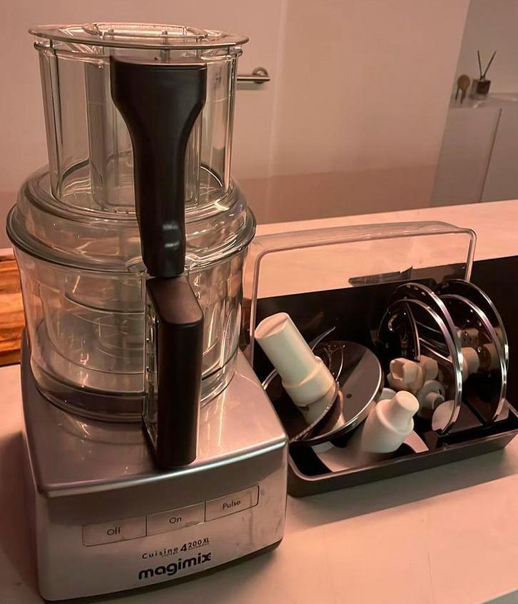 Magimix Cuisine 4200 XL Keukenmachine, Witgoed en Apparatuur, Keukenmixers, Gebruikt, 3 snelheden of meer, Ophalen