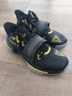 Basketbal schoen Peak - mt 38, Ophalen of Verzenden, Zo goed als nieuw, Schoenen