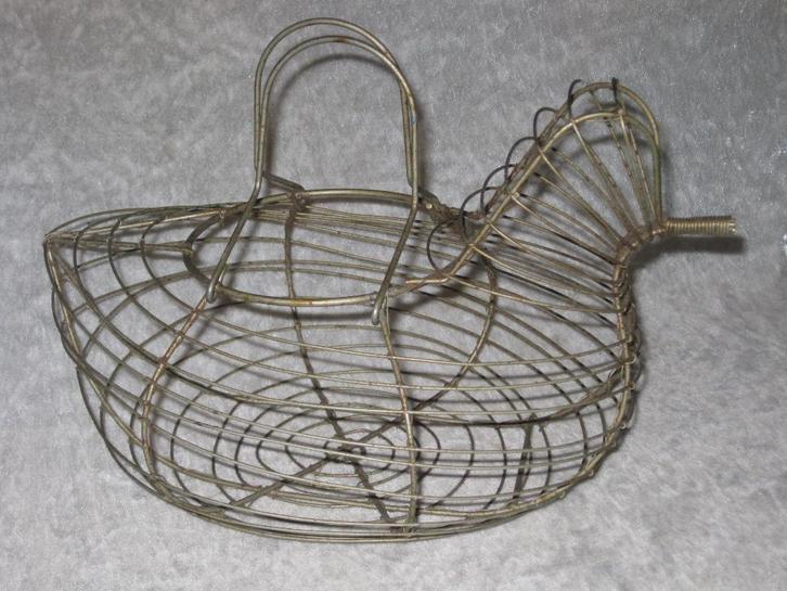 Vintage Eiermand Vorm Kip Metaaldraad, Antiek en Kunst, Curiosa en Brocante, Ophalen