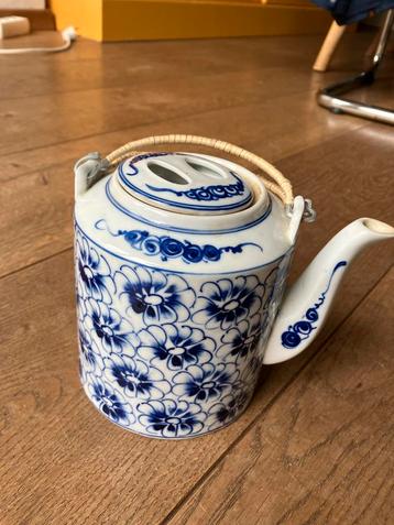 Delfts Blauw Theepot met 4 Kopjes beschikbaar voor biedingen