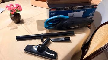 Makita DCL182ZB Handstofzuiger - Zo goed als nieuw! beschikbaar voor biedingen