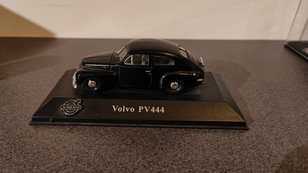 Volvo PV444 Modelauto, Hobby en Vrije tijd, Modelauto's | 1:43, Ophalen of Verzenden, Zo goed als nieuw, Auto, Overige merken