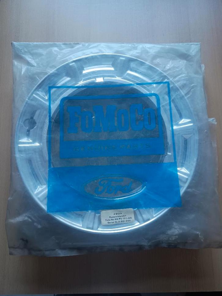 Ford 20m p7a wiel sierringen NOS, Auto diversen, Auto-accessoires, Nieuw, Ophalen of Verzenden