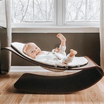 Baby wipstoel BLOOM beschikbaar voor biedingen