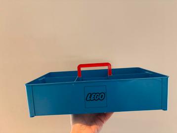 Vintage LEGO bak voor opslag en bouwen beschikbaar voor biedingen