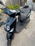 Te koop Yahama Neos 50 4T. Met benen kleed., Fietsen en Brommers, Scooters | Yamaha, Ophalen of Verzenden, Zo goed als nieuw, Benzine