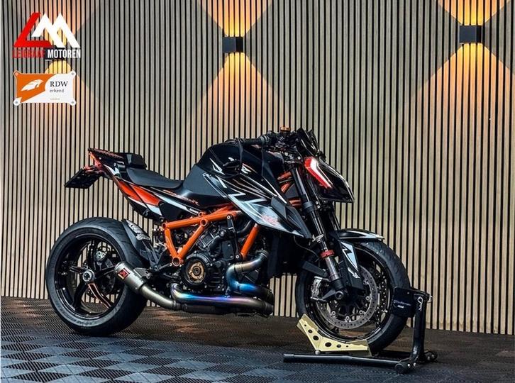 KTM 1290 SUPER DUKE R - Alarm - Titanium - VOL OPTIE -KOOPJE, Motoren, Motoren | KTM, Bedrijf, Naked bike, meer dan 35 kW, 2 cilinders