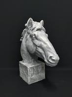 Paardenhoofd op sokkel. Paard, Merrie, Fries, Mustang, Ophalen of Verzenden, Nieuw, Dier