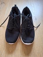 Osaga gymschoenen maat 37, Kinderen en Baby's, Kinderkleding | Schoenen en Sokken, Ophalen, Zo goed als nieuw, Jongen of Meisje