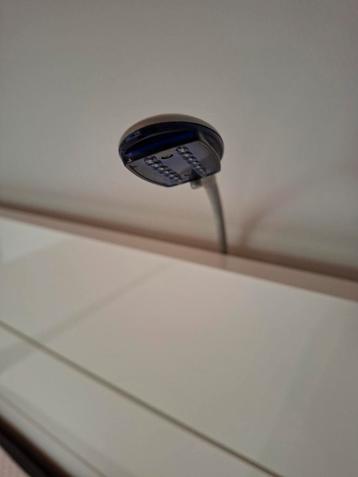 Prachtig bed met kast nachtkast en toppers. beschikbaar voor biedingen