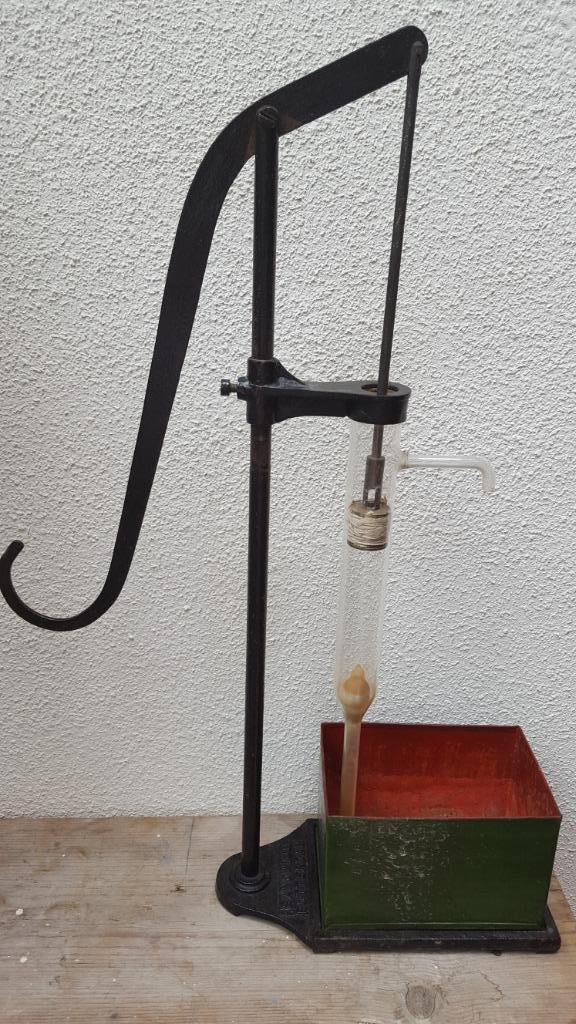 Antiek schoolmateriaal pomp model, jaren 30., Antiek en Kunst, Curiosa en Brocante, Ophalen of Verzenden