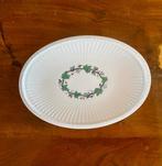Wedgwood " Stratford" ovale serveerschaal, Wedgwood, Engeland, Ophalen of Verzenden, X