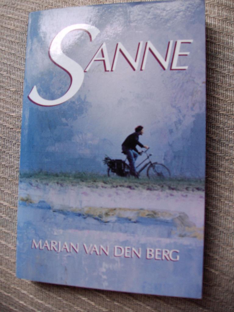 Sanne deel 1 Marjan van den Berg, Ophalen, Zo goed als nieuw, Marjan van den Berg