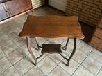 Antiek eiken tafeltje, Antiek en Kunst, Antiek | Meubels | Tafels, Ophalen
