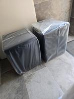 Te koop 2 NIEUWE hockers nog in de verpakking, Huis en Inrichting, Slaapkamer | Nachtkastjes, Ophalen, Overige materialen, Minder dan 45 cm