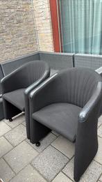 2 zwarte stoelen met wieltjes, Huis en Inrichting, Gebruikt, Minder dan 75 cm, 50 tot 75 cm, Ophalen