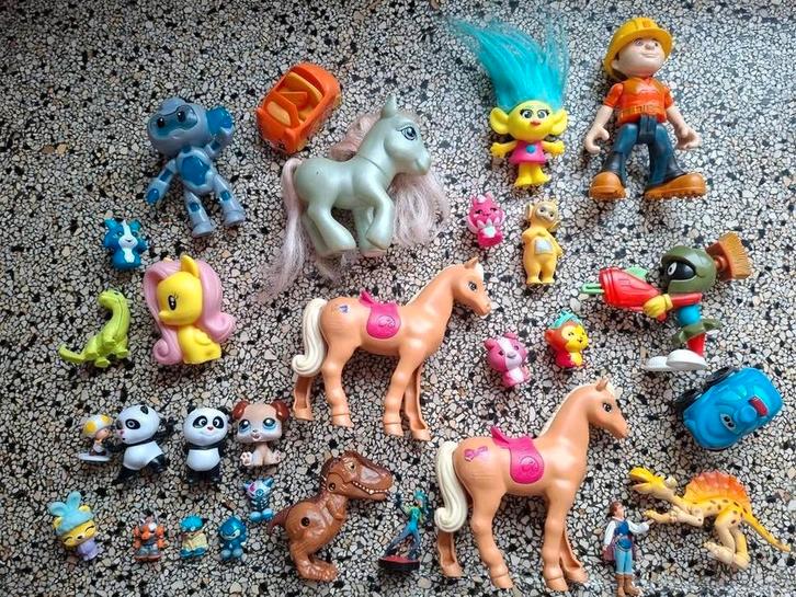 Poppetjes dieren pony pet shop hatchimal bob de bouwer trol, Verzamelen, Poppetjes en Figuurtjes, Ophalen of Verzenden