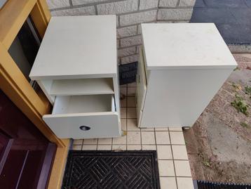2x nachtkastje, gratis afhalen beschikbaar voor biedingen