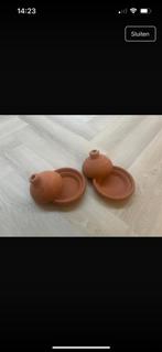 2 tajines uit marooko nieuw!, Huis en Inrichting, Keuken | Potten en Pannen, Ophalen of Verzenden, Nieuw