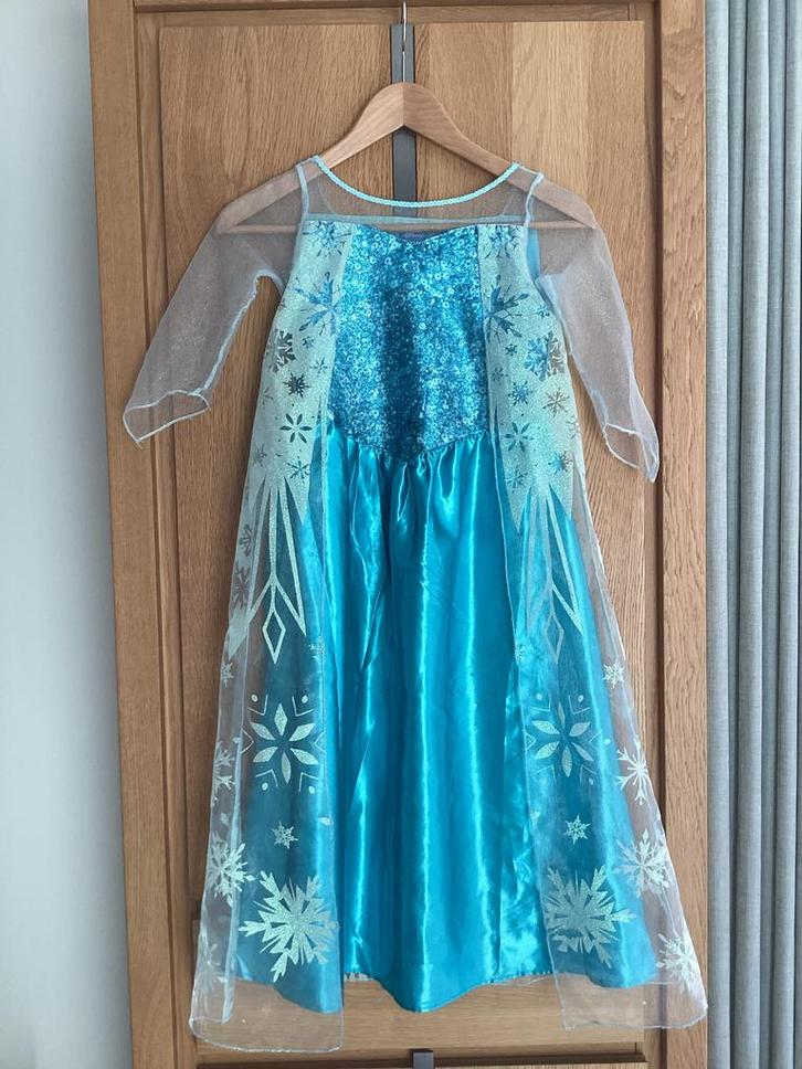 Frozen Elsa Jurk - Maat 134-140, Kinderen en Baby's, Carnavalskleding en Verkleedspullen, Gebruikt, Meisje, 134 t/m 140, Ophalen of Verzenden