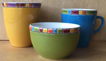 2 mokken / bekers & 1 kommetje Artesa uit Ecuador - ZGAN beschikbaar voor biedingen