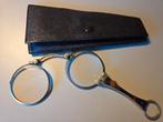 Antieke bril / lorgnet goudkleurig in lederen mapje, Ophalen of Verzenden