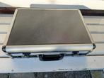 Attaché koffer, Sieraden, Tassen en Uiterlijk, Koffers, Ophalen of Verzenden, Gebruikt, Hard kunststof