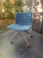 DESIGN Arper Cartifa 53, Ophalen, Blauw, Zo goed als nieuw, Bureaustoel