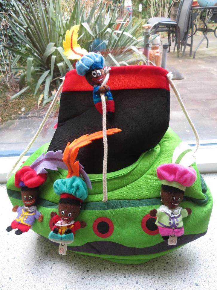 Sinterklaas boot Stoomboot muts hoed met vrolijke pietjes, Diversen, Sinterklaas, Zo goed als nieuw, Ophalen of Verzenden