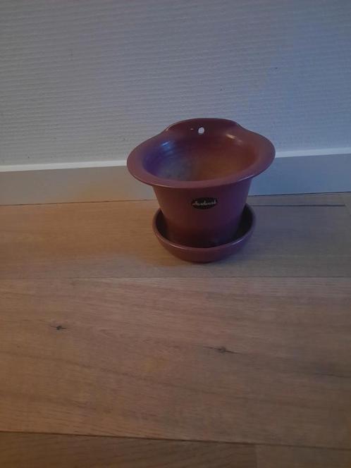 Vintage wandpot hangpot, Tuin en Terras, Bloempotten, Zo goed als nieuw, Aardewerk, Minder dan 25 cm, Rond, Ophalen of Verzenden