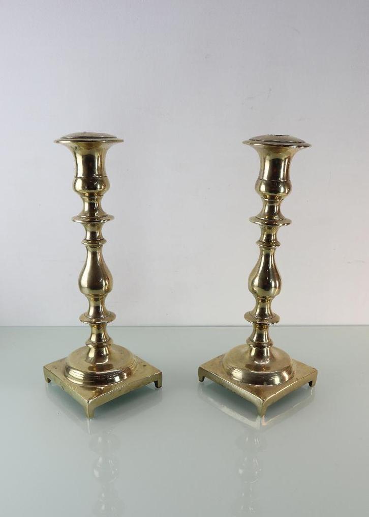 Set antiek bronzen kandelaars, 18e eeuw, Antiek en Kunst, Antiek | Kandelaars, Koper of Brons, Ophalen of Verzenden