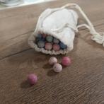 Antieke klei knikkers in stoffen zakje, Ophalen of Verzenden, Gebruikt